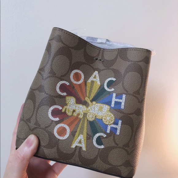 Coach Mini Town Bucket Bag Crossbody In Signature Canvas Coach Radial Ra… - Picture 5 of 12